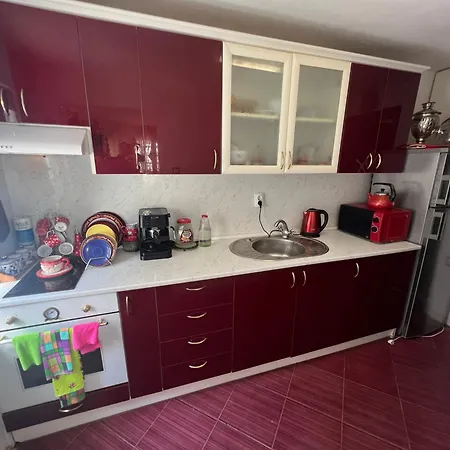 Nyaraló Reni Várna